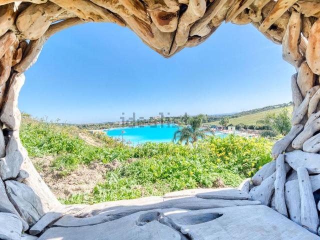 Piso, Casares