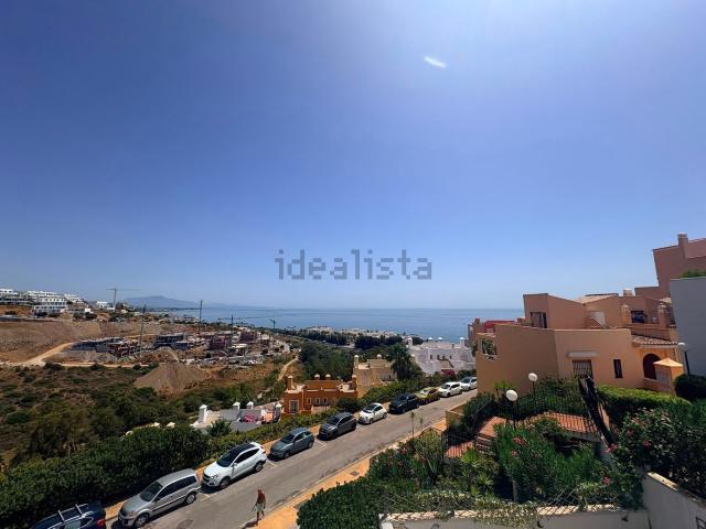Piso, Casares