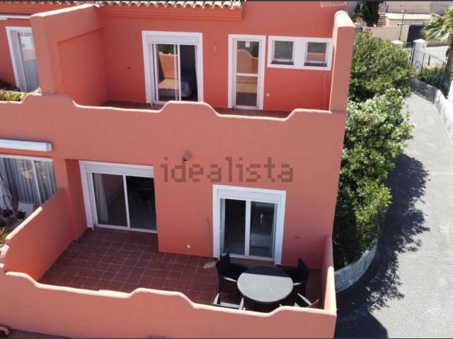 Piso, Casares