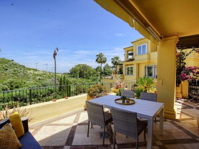 Piso, Casares