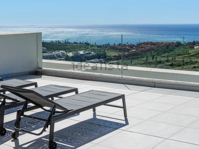 Piso, Casares