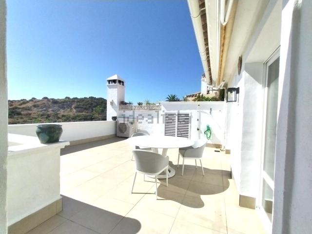 Piso, Casares