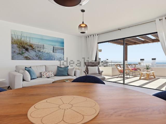 Piso, Casares