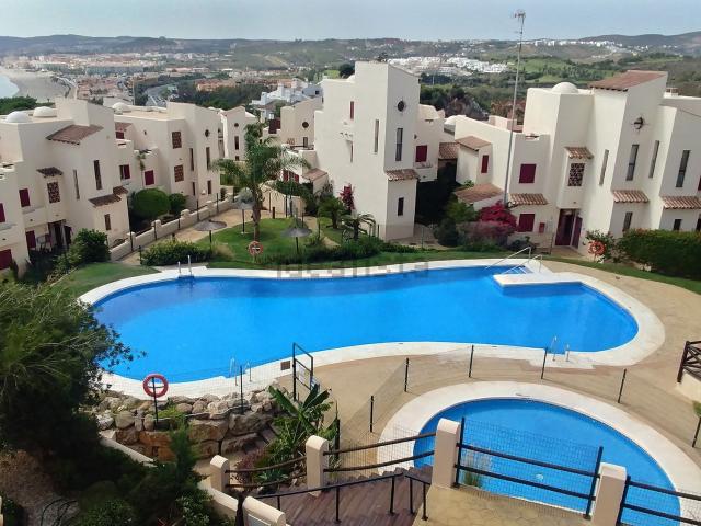 Piso, Casares