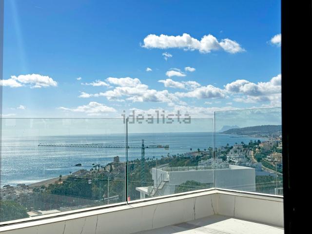 Piso, Casares