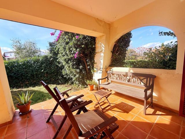 Piso, Casares