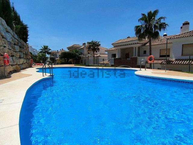 Piso, Casares