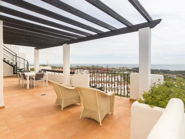 Piso, Casares