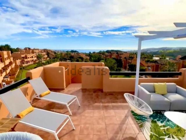Piso, Casares