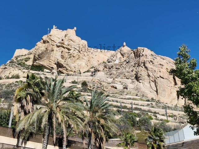 Piso, Casco Histórico Santa Cruz, Alicante / Alacant