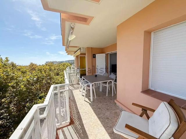 Piso, Castell Platja d&apos Aro