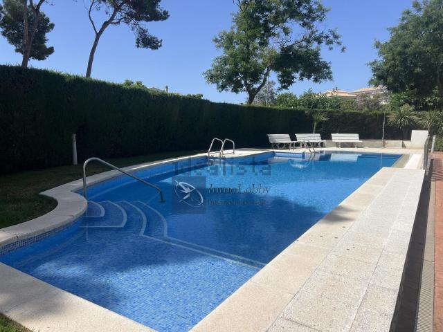Piso, Castell Platja d&apos Aro