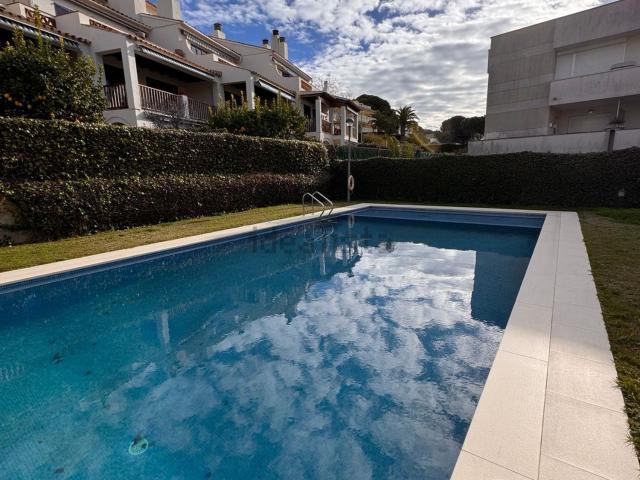 Piso, Castell Platja d&apos Aro