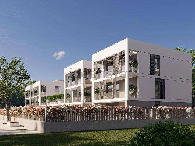 Piso, Castell Platja d&apos Aro