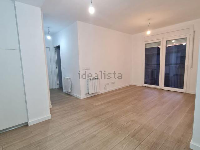 Piso, Castellfollit de la Roca