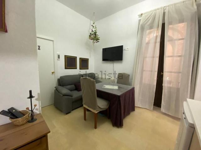 Piso, Catedral, Granada