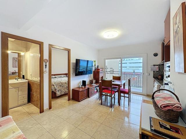 Piso, Centre Estanys, Castell Platja d&apos Aro
