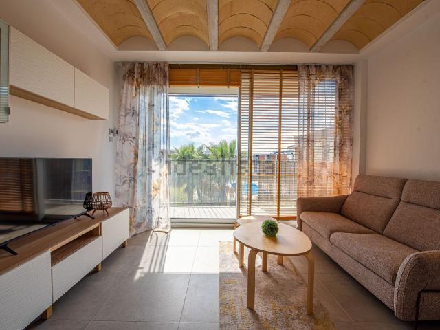 Piso, Centre Estanys, Castell Platja d&apos Aro