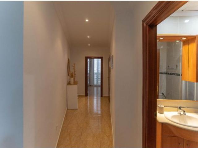 PISO CÉNTRICO CON TRASTERO LAVADERO Y TERRAZA COMUNITARIA