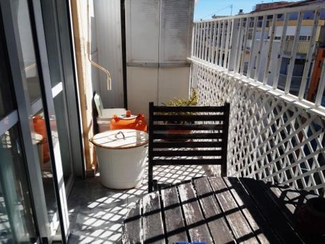 Piso centríco reformado de 3 dorm. en segunda línea de playa www.inmobiliarialesdunes.com