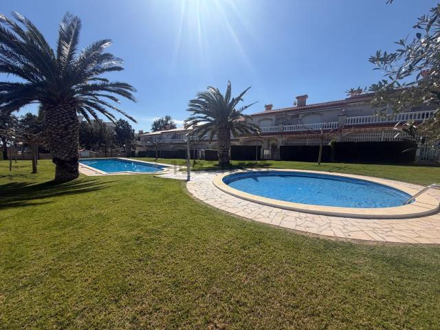 Piso, Centro, Mont Roig del Camp