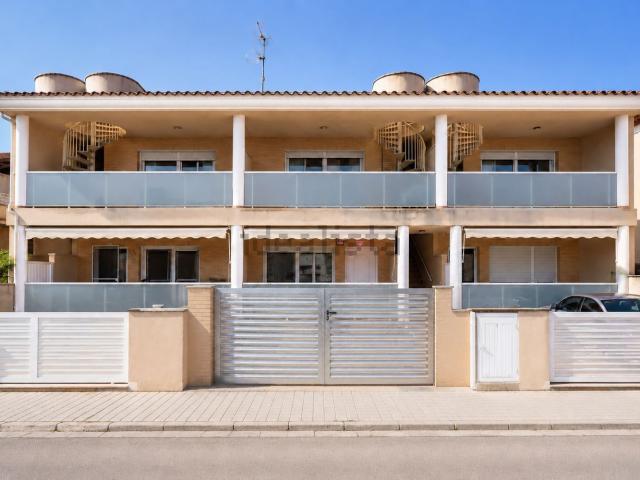 Piso, Centro, Mont Roig del Camp