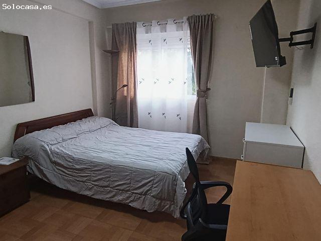 ? PISO COMPLETO EN ALQUILER PARA ESTUDIANTES EN CARTAGENA