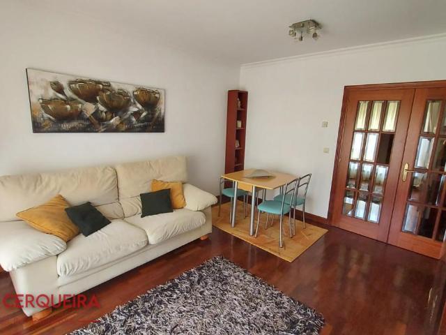 Piso con terraza a 500 metros de la playa en A Guarda ¡Listo para entrar a vivir!