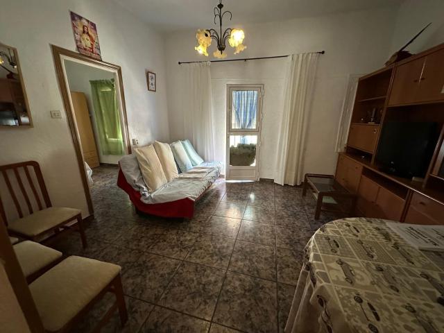 PISO CON TERRAZA EN LA LOMA