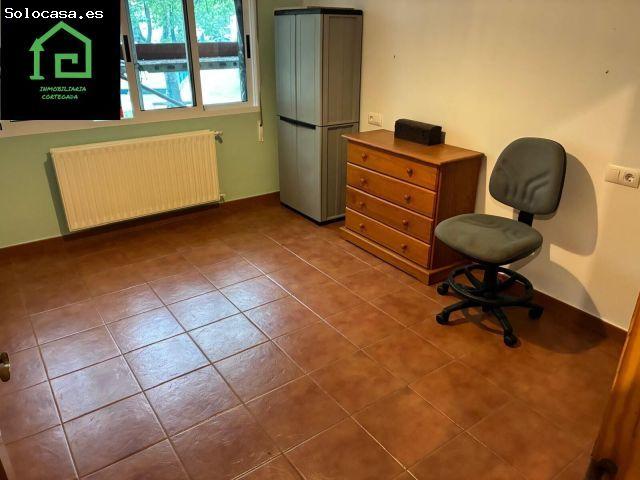 PISO CON TRASTERO CERCA DEL CENTRO COMERCIAL
