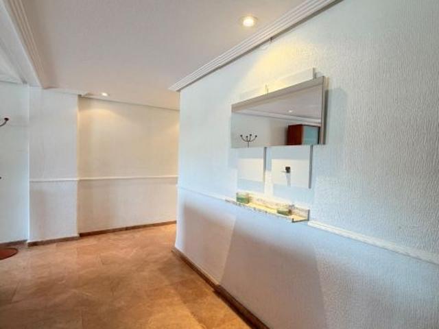 PISO CON ASCENSOR, EQUIPADO, UBICACIÓN INMEJORABLE EN AV. ALICANTE ALTABIX