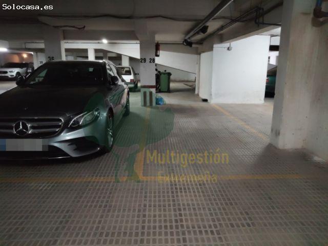PISO CON DOS PLAZAS DE PARKING EN SAN PEDRO DE ALCANTARA