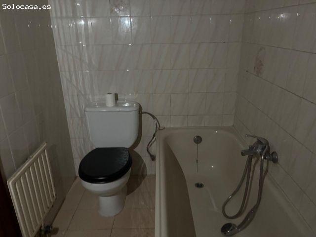 PISO CON EXCELENTE DISTRIBUCIÓN PARA REFORMAR