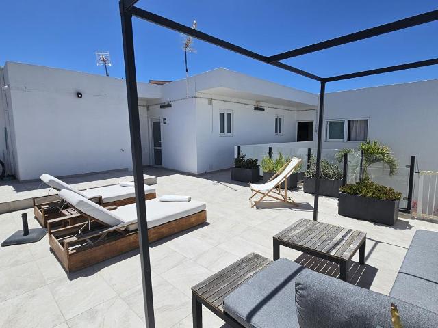 Piso con fantastica terraza