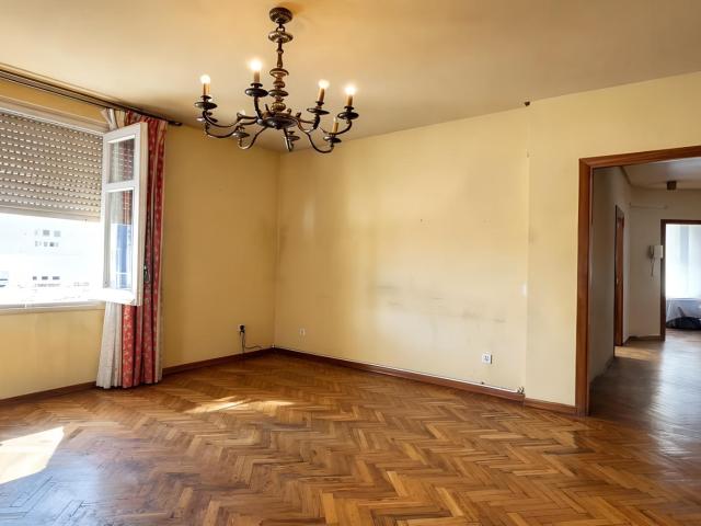 ✨ Piso con gran potencial en Chamberí junto a Princesa | Ideal para diseñar tu hogar ✨