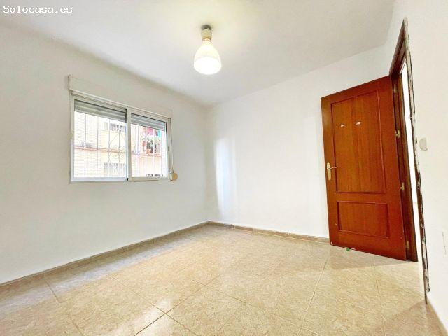 Piso con gran potencial en Los Tilos, junto a metro, Vialia y todos los servicios