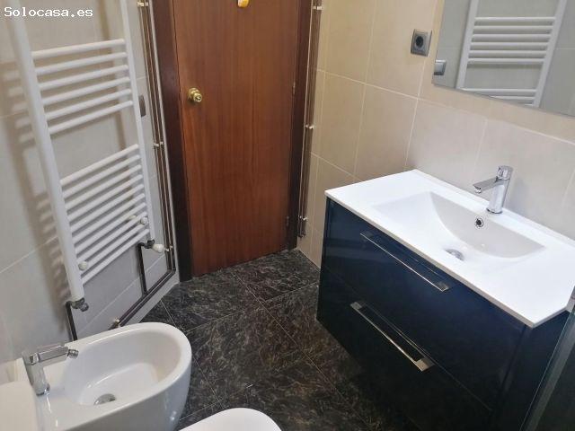 PISO CON GRAN TERRAZA, BALCÓN Y PATIO INTERIOR
