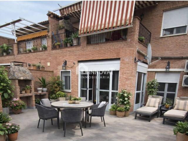 Piso con gran terraza, garaje y vistas a la sierra – El Real de San Vicente