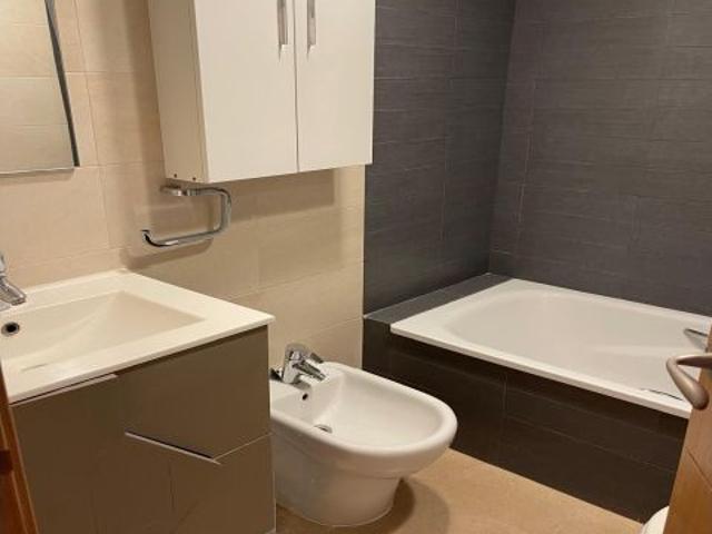 Piso con jardín privado y parcela de 120 m2