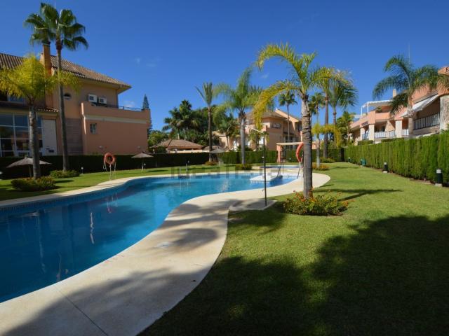 Piso, Costabella, Marbella