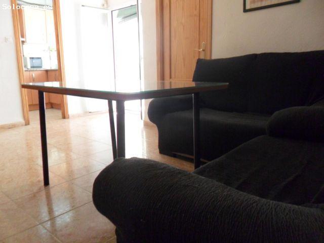 PISO COQUETO DE 2 HABITACIONES CON TERRAZA EN PLAZA DE TOROS
