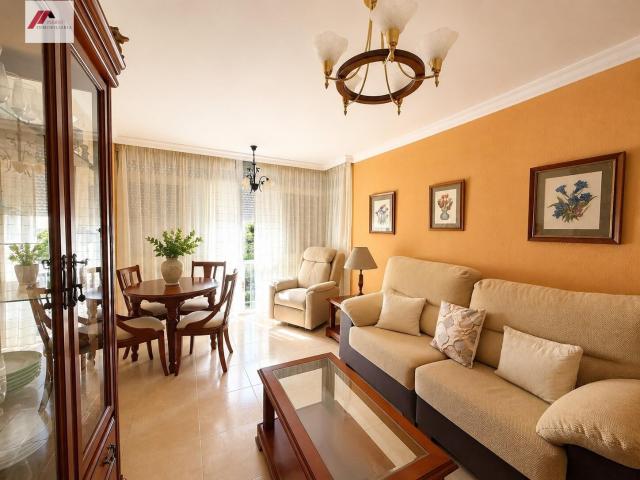 PISO CREVILLET CON ASCENSOR