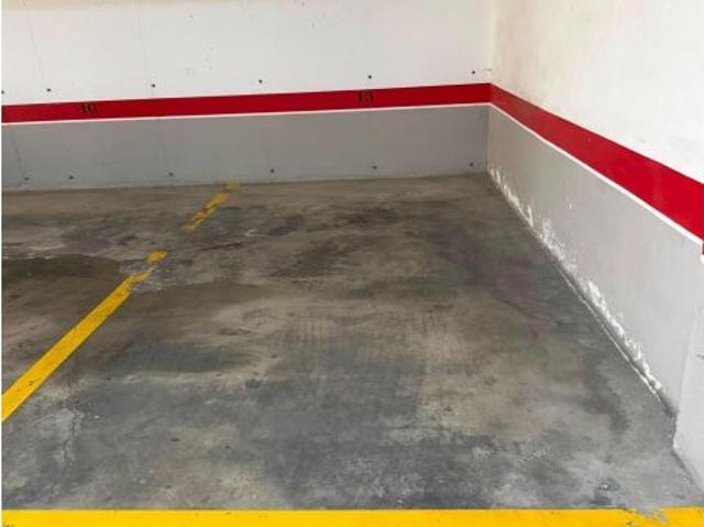 PISO DE OFICINA EN EL POLIGONO DE SAN GINES ALQUIILER