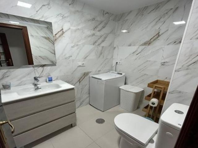 Piso de alquiler anual en Ribeira