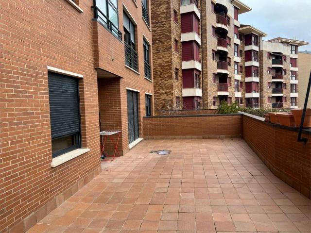 Piso de alquiler en Calle Santa Teresa de Jesús, 11, Polideportivos Asperon Mariano Vicen