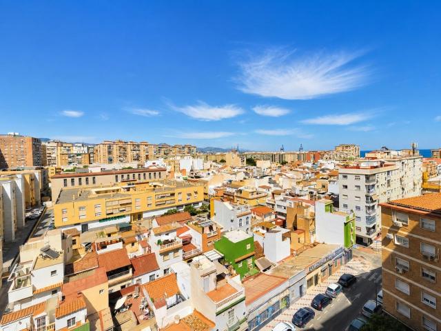 PISO DE ALQUILER PARA ESTUDIANTES EN ZONA DE HUELIN