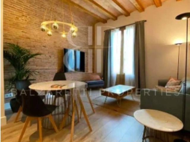 Piso de alto standing de 104 m2 en alquiler en Barcelona, Cataluña