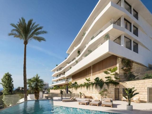 Piso de alto standing de 106 m2 en venta en Fuengirola, Andalucía