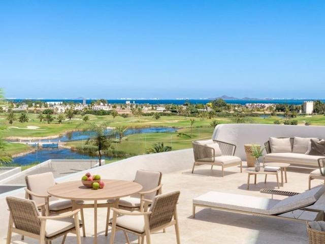 Piso de alto standing de 106 m2 en venta en Los Alcázares, España