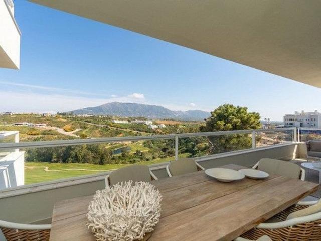 Piso de alto standing de 107 m2 en venta en Mijas, España